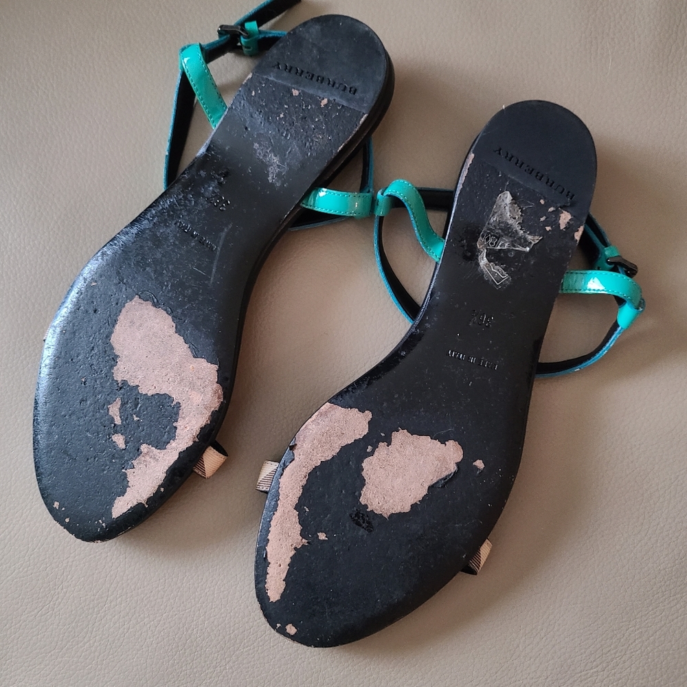 Burberry Sandals - Picture 7 of 8